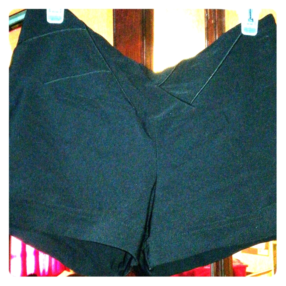 High waits shorts